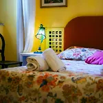 Ma Maison Shared Home In Chiaia 1